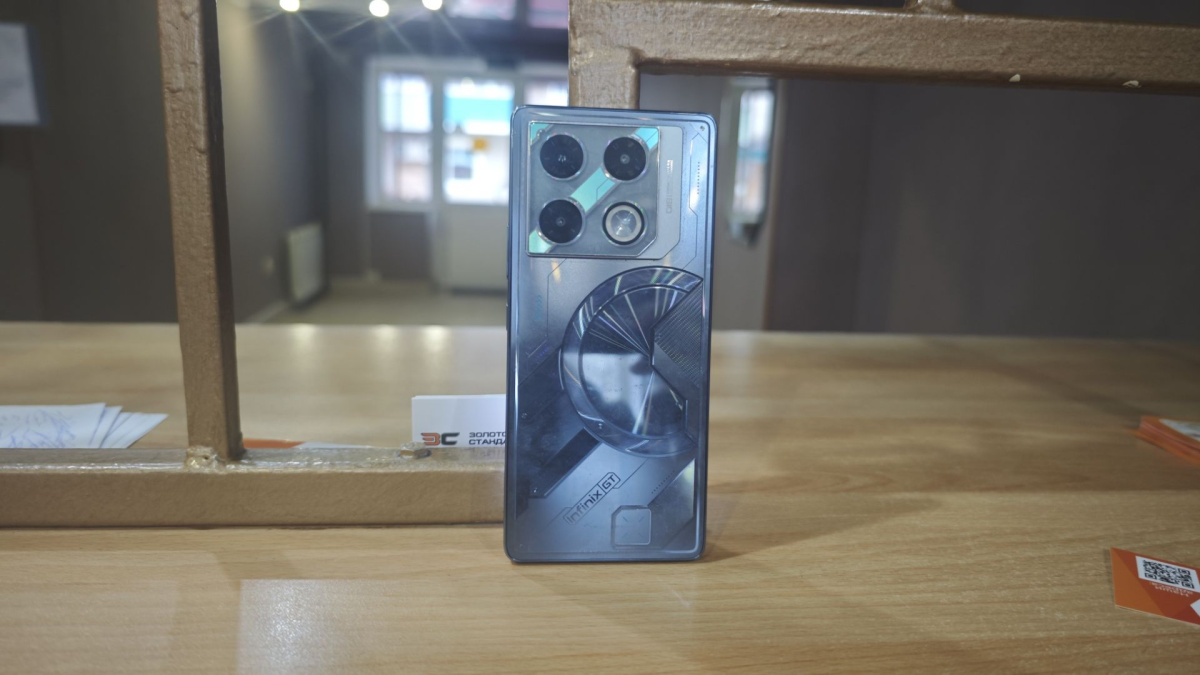 Смартфон Infinix GT 20 PRO