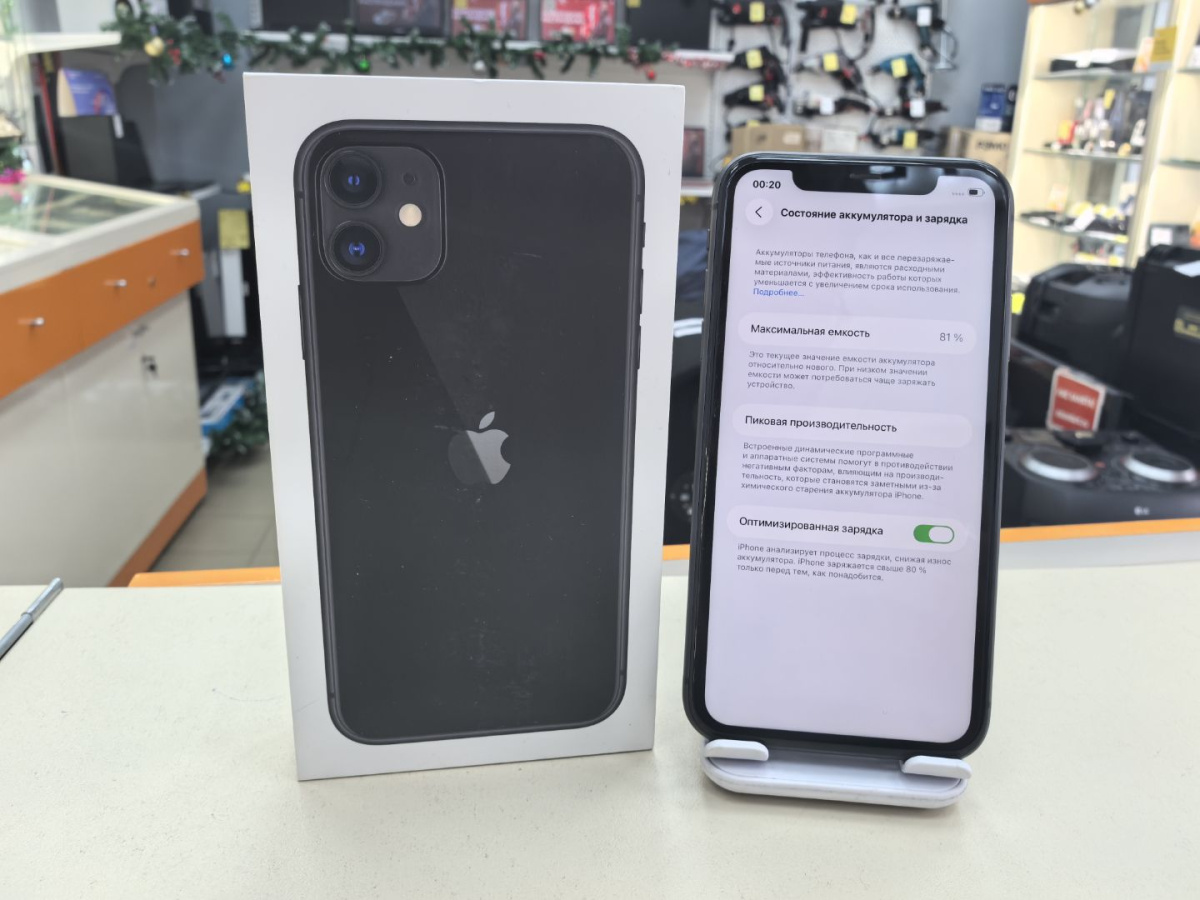 Смартфон Apple iPhone 11 64Gb