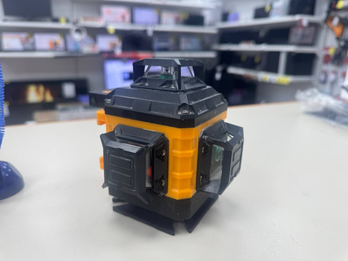 Нивелир Dewalt DW084