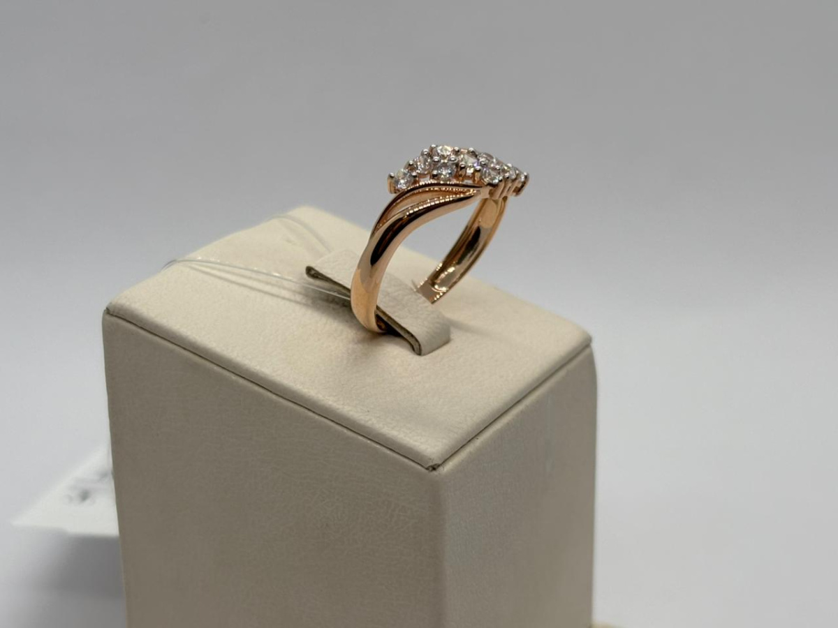 КОЛЬЦО С КАМНЯМИ (Au 585)