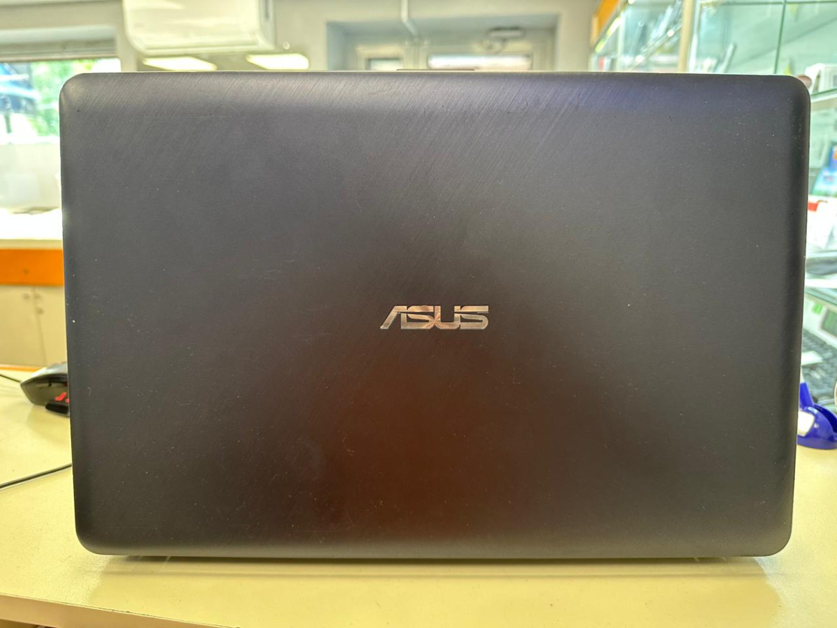 Ноутбук ASUS K543B MFG 2020/11; A9-9425, Radeon R5 series, 4 Гб, 256 Гб, Нет