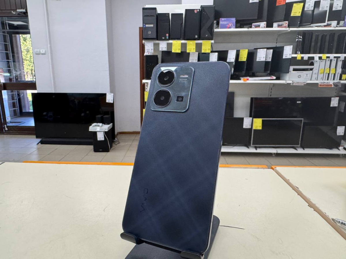 Смартфон Vivo Y35 4/64