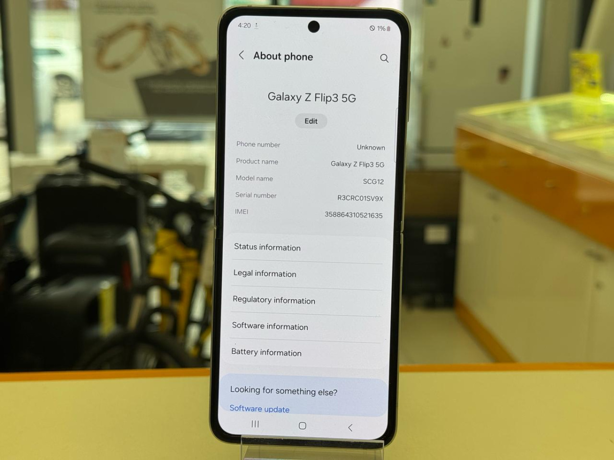 Смартфон Samsung Galaxy Z-Flip 3 8/128