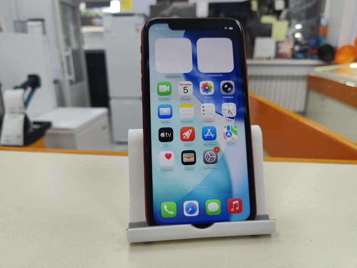 Смартфон Apple iPhone 11 128Gb