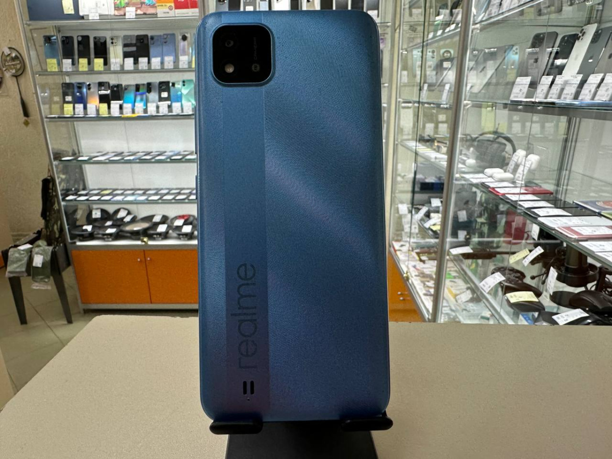 Смартфон Realme C11 2/32
