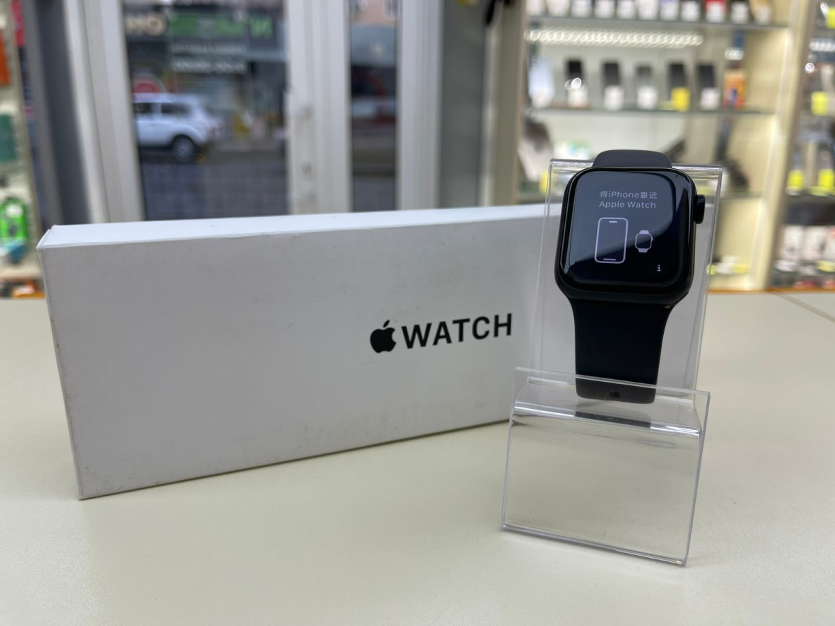 Смарт-часы Apple Watch SE 2022 40mm