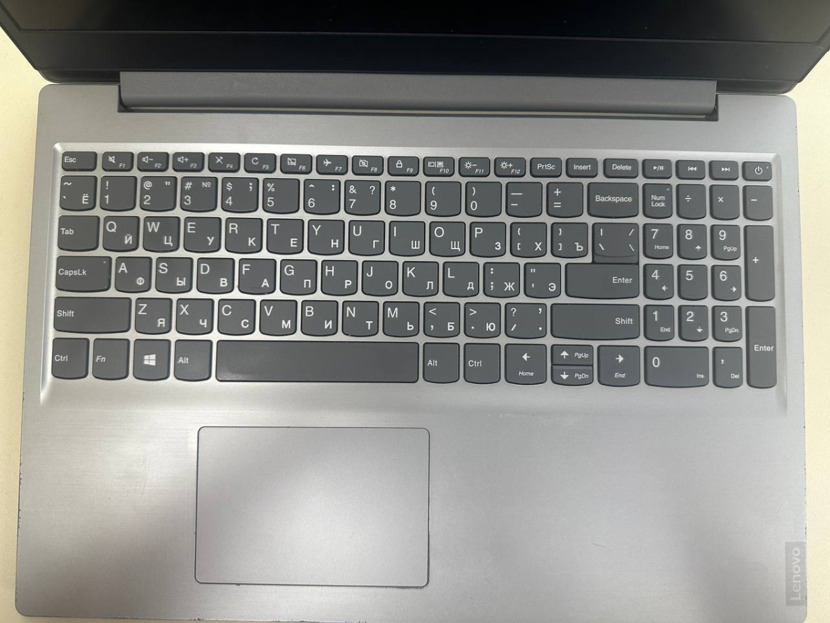 Ноутбук Lenovo; Ryzen 5 3500U, Radeon Graphics, 6 Гб, 256 Гб, Нет