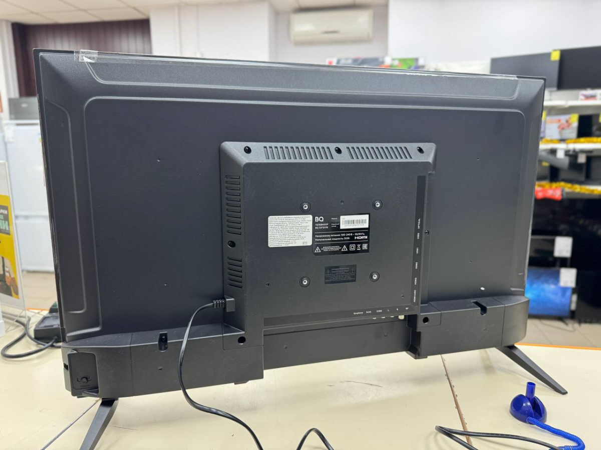 LED Телевизор BQ 32FS01B