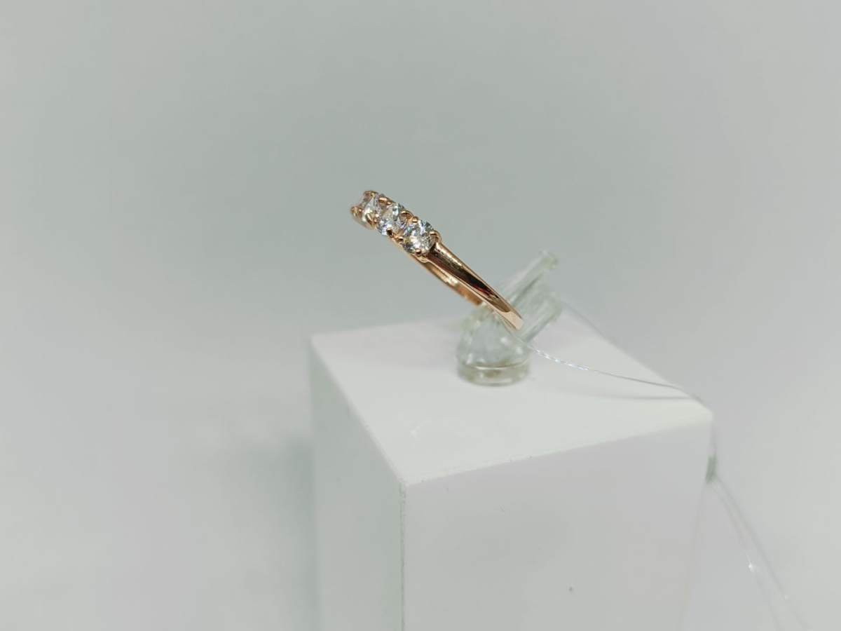 КОЛЬЦО С КАМНЯМИ (Au 585)