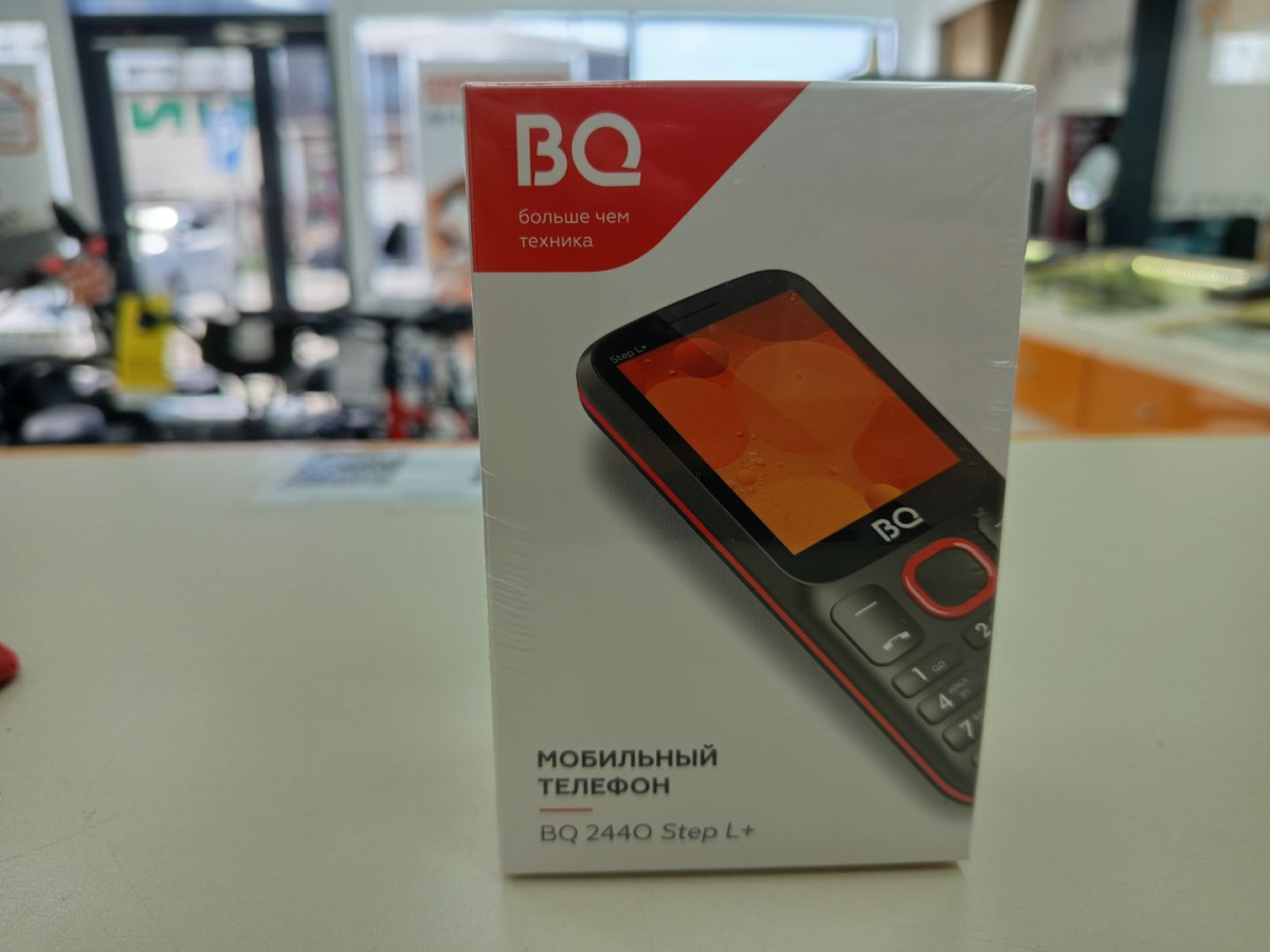Мобильный телефон BQ 2440