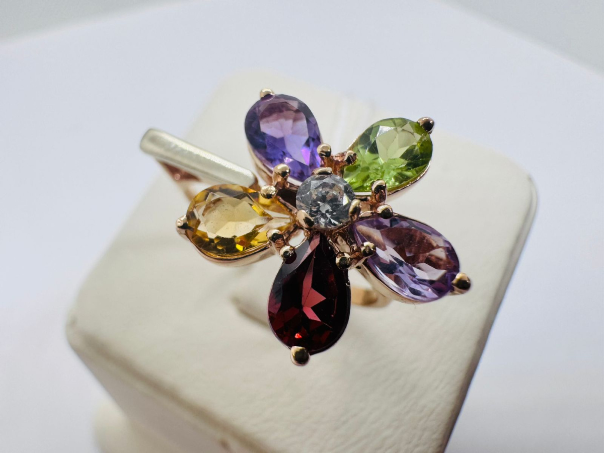 КОЛКМИ585 КОЛЬЦО С КАМНЯМИ (Au 585)