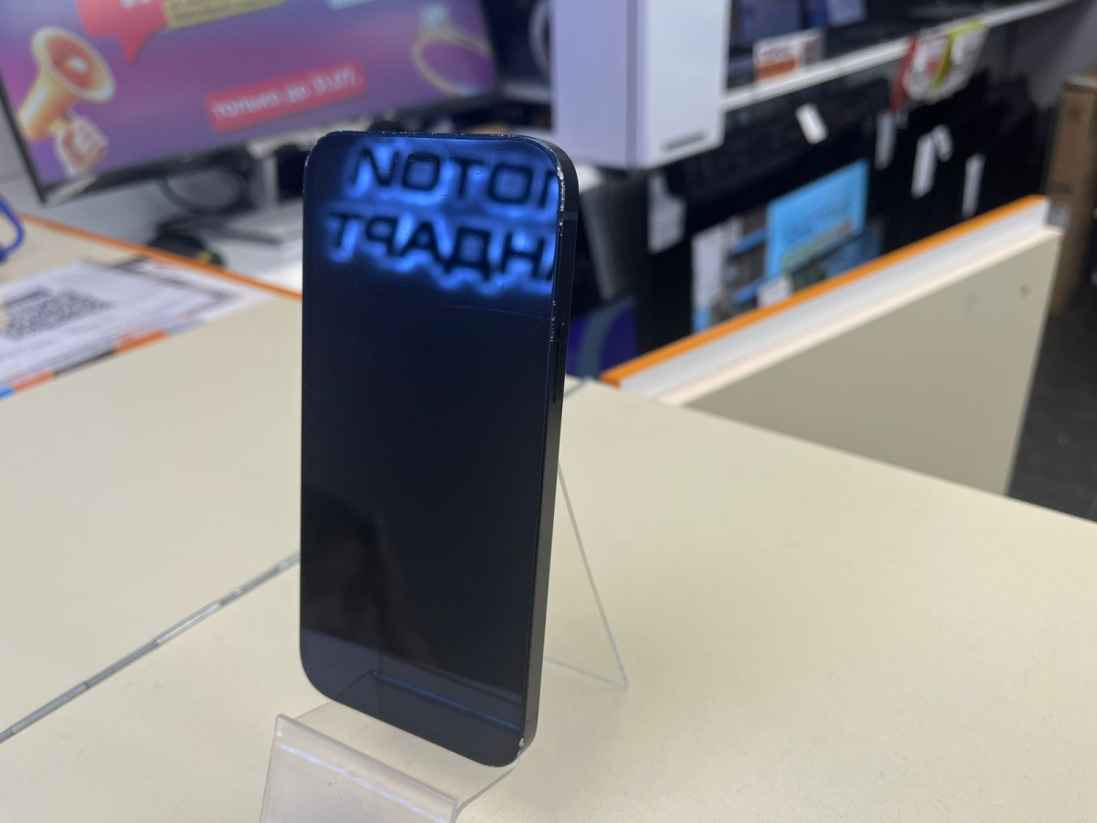 Смартфон Apple iPhone 12 64Gb