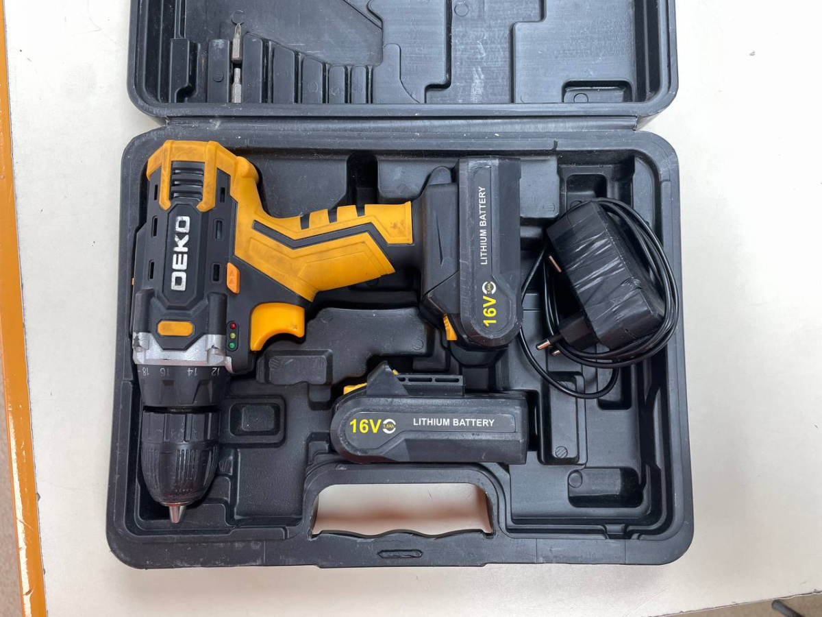 Шуруповерт Deko DKCD16FU-LI;