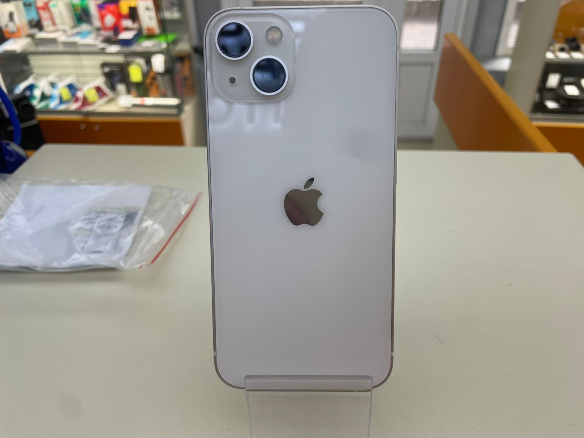Смартфон Apple iPhone 13 256Gb