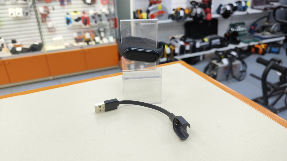 Фитнес-браслет Xiaomi MI BAND 3