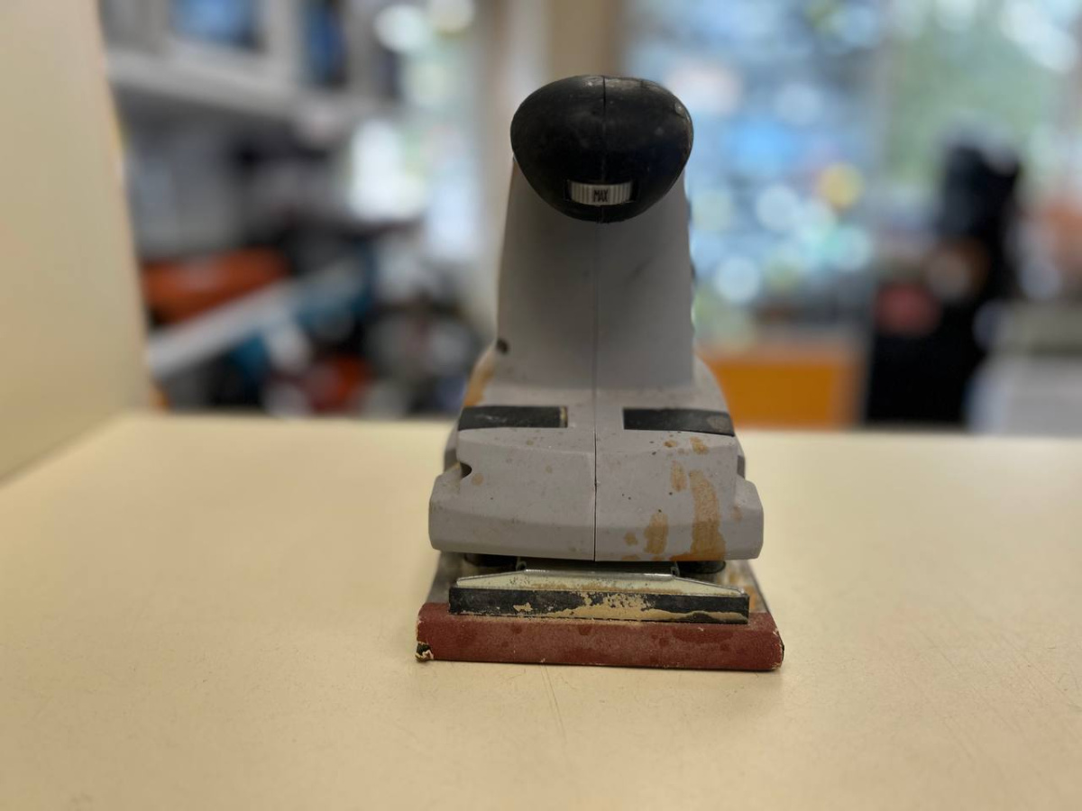 Шлифовальная машина Интерскол ПШМ-115/300Э