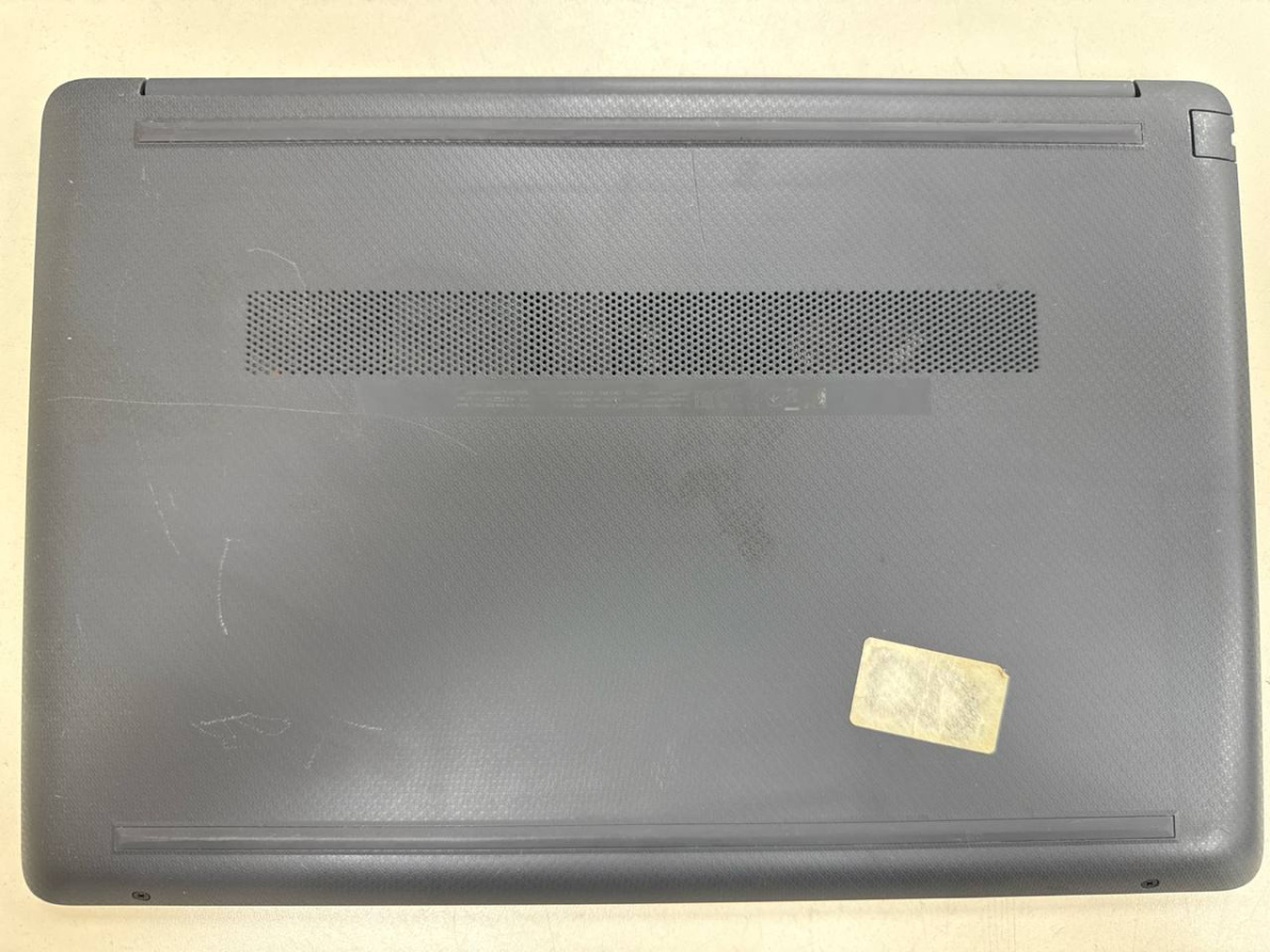 Ноутбук HP; Pentium Gold 6405U, HD Graphics, 4 Гб, 240 Гб, Нет