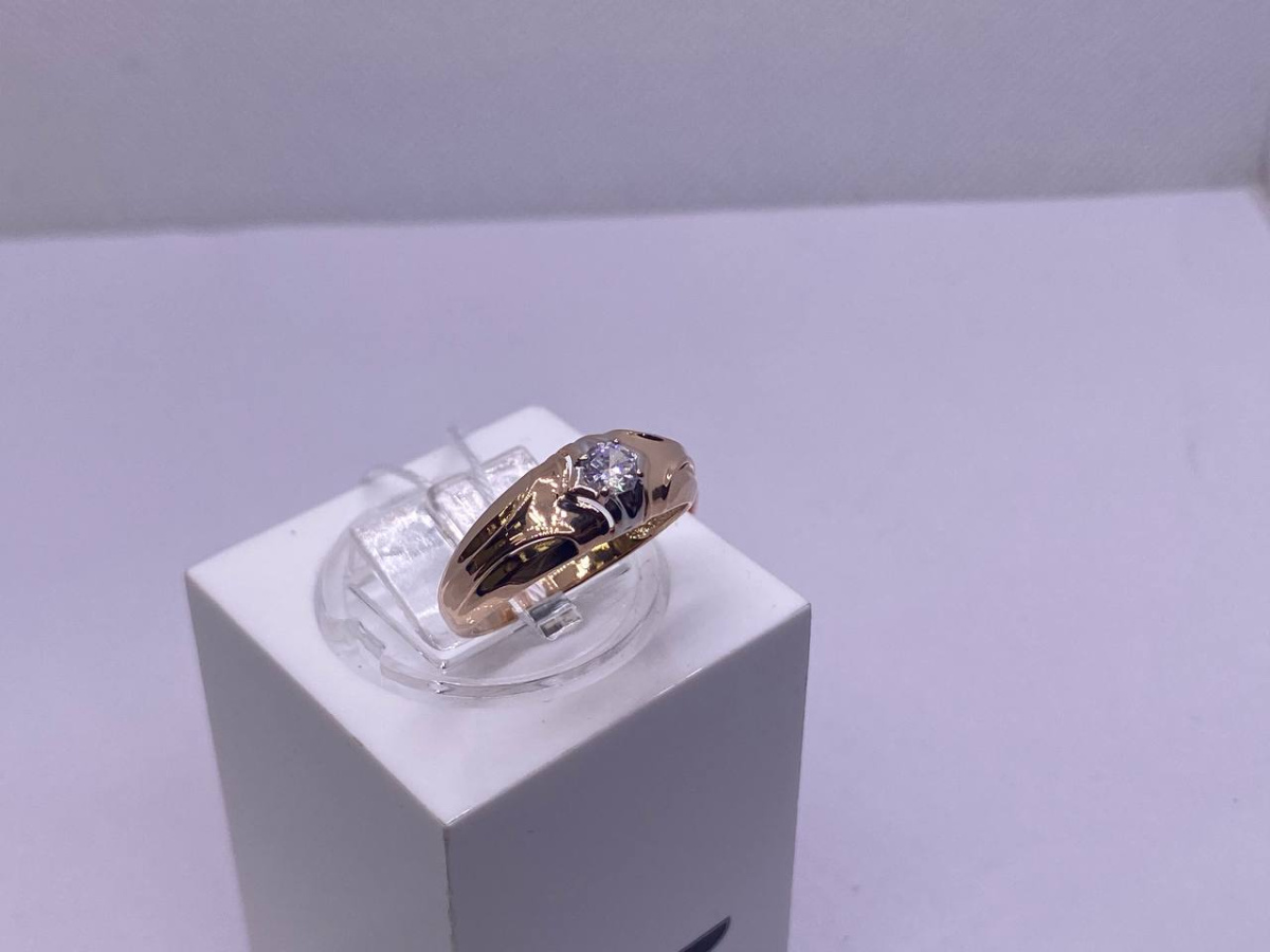 КОЛКМ585 КОЛЬЦО С КАМНЕМ (Au 585)