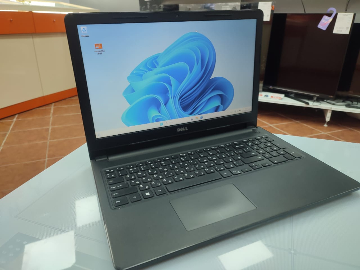 Ноутбук DELL Inspiron 15; Pentium N5000, Intel UHD Graphics 605, 4 Гб, Нет, 500 Гб