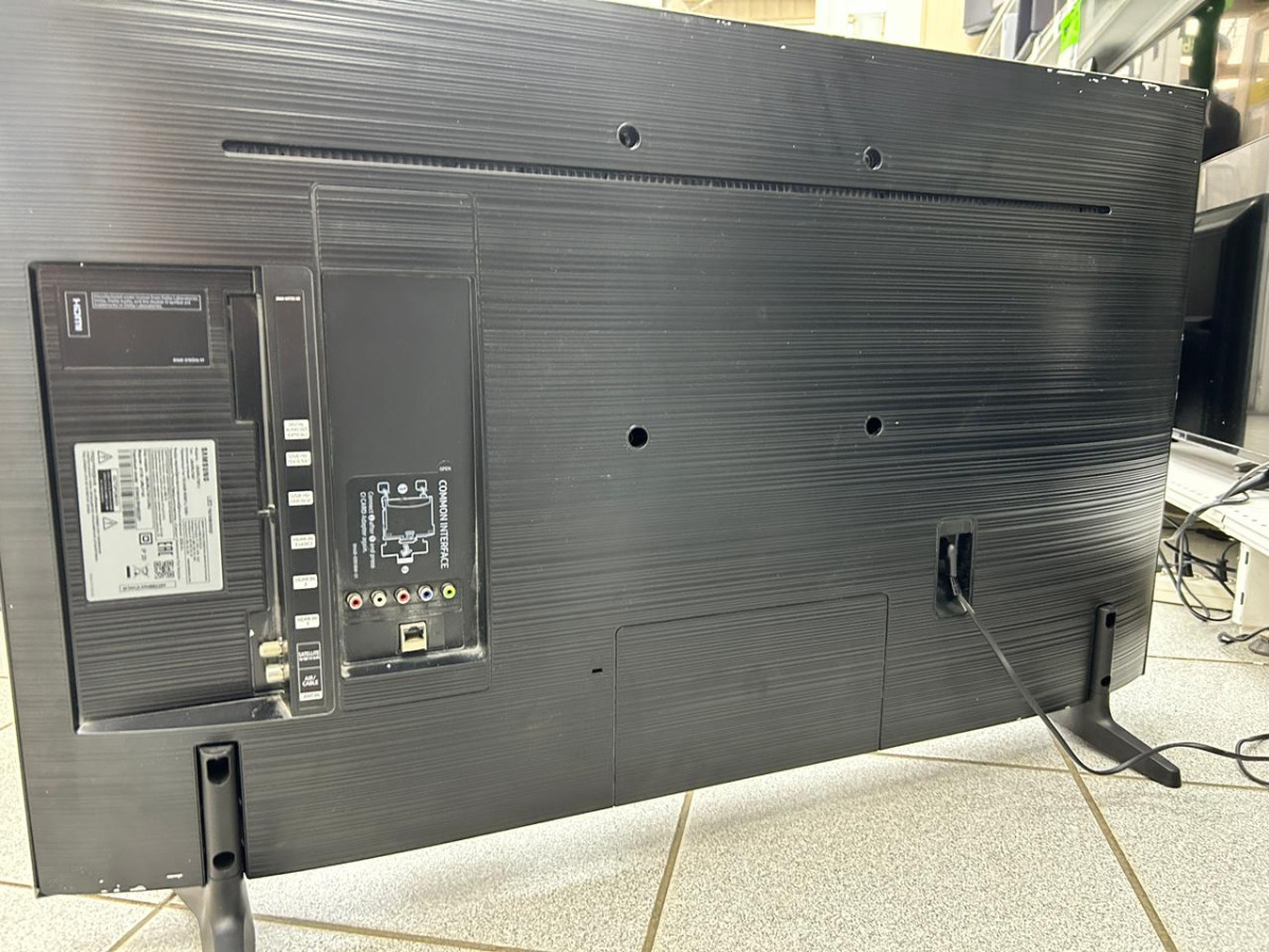 LED Телевизор Samsung UE43RU7097U