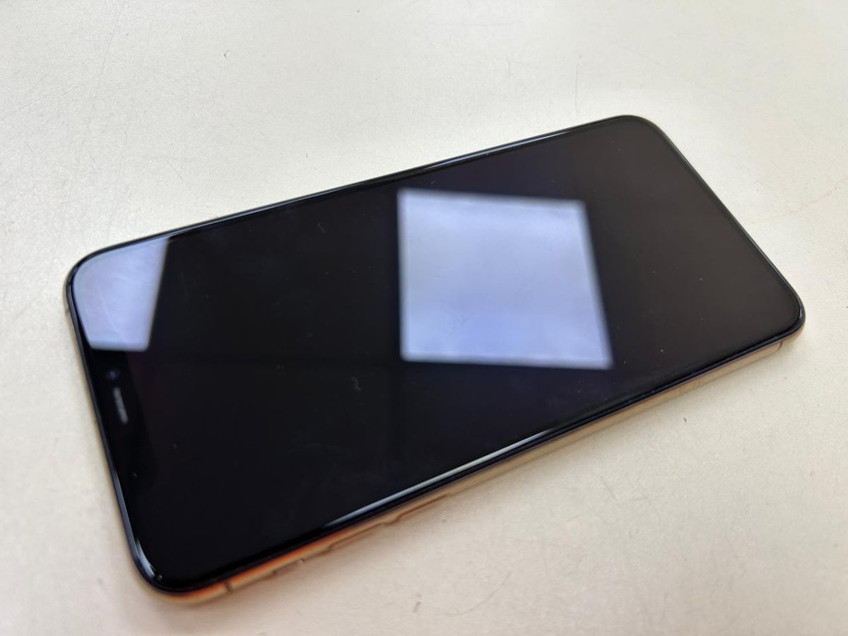 Смартфон Apple iPhone 11 Pro Max 64Gb