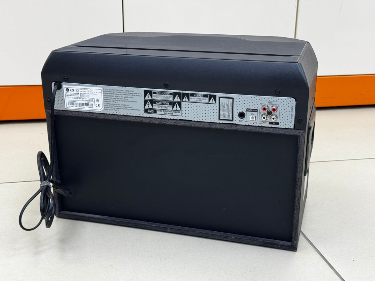 Музыкальный центр LG OL-45