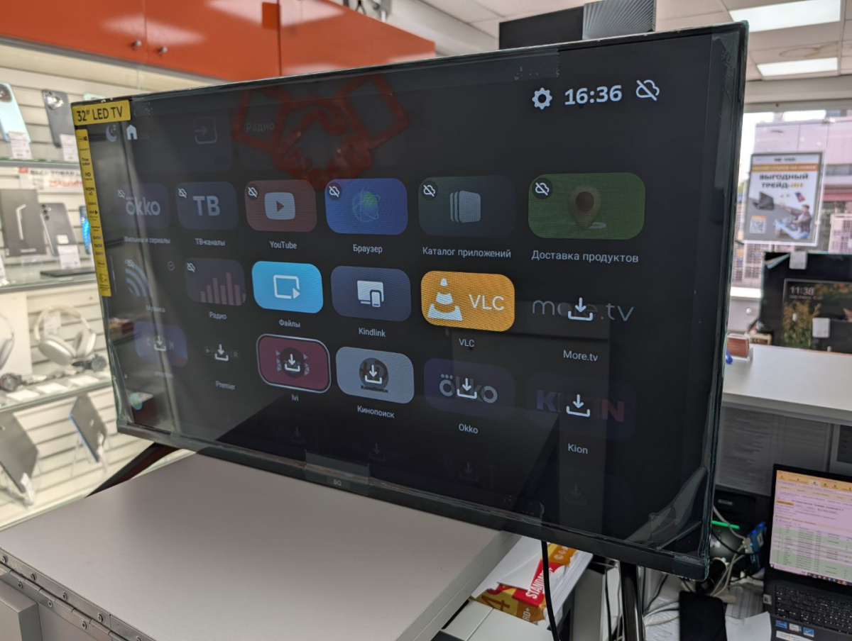 LED Телевизор BQ 32FS34B