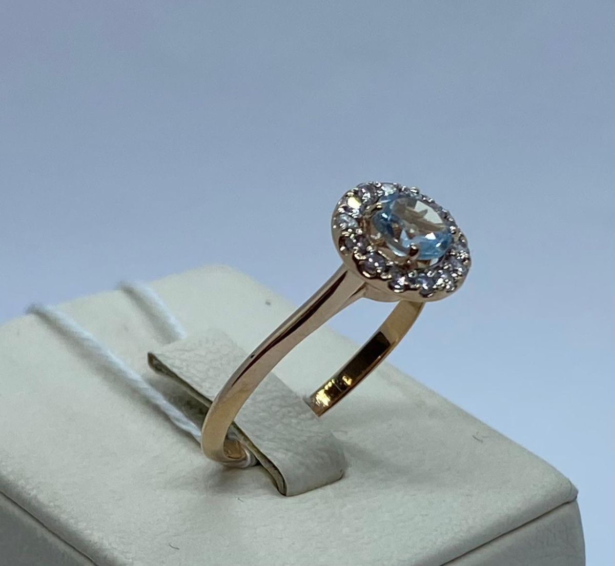 КОЛКМИ585 КОЛЬЦО С КАМНЯМИ (Au 585)