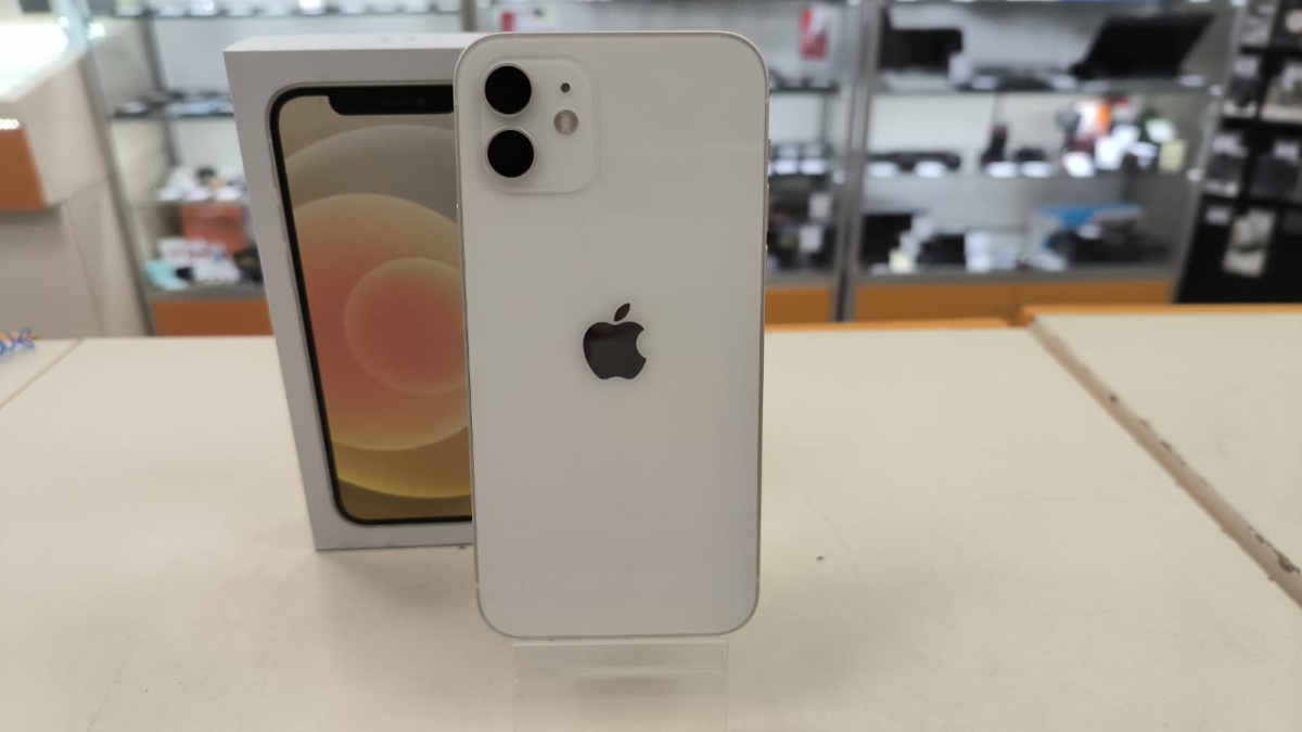 Смартфон Apple iPhone 12 128Gb