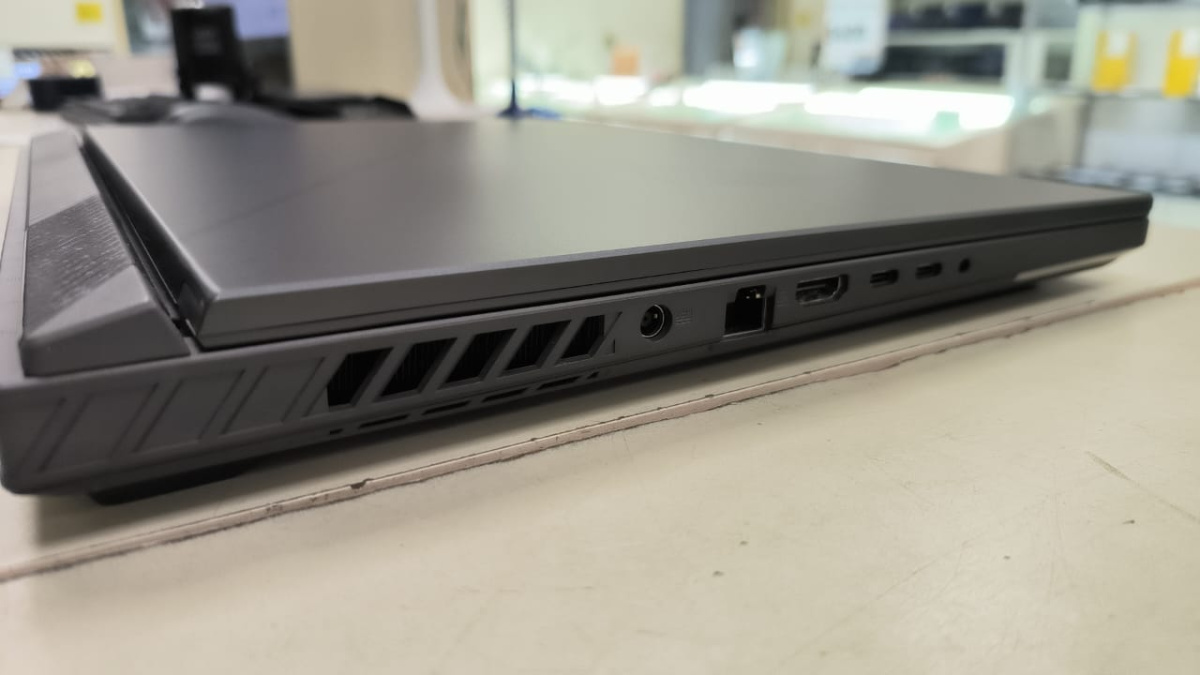 Ноутбук ASUS Strix G18 G814JV-N6024; Core i9-13900, Geforce RTX 4060, 16 Гб, 1 Tb, Нет