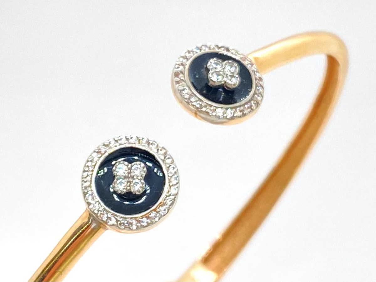 БРАСЛЕТ ЖЕСТКИЙ Эмаль с камнем/камнями (Au 585)