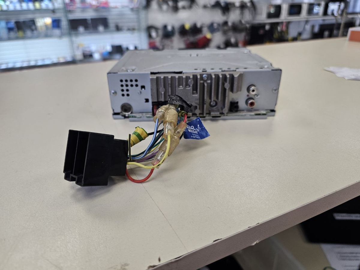 Автомагнитола Pioneer DEH-1500UB