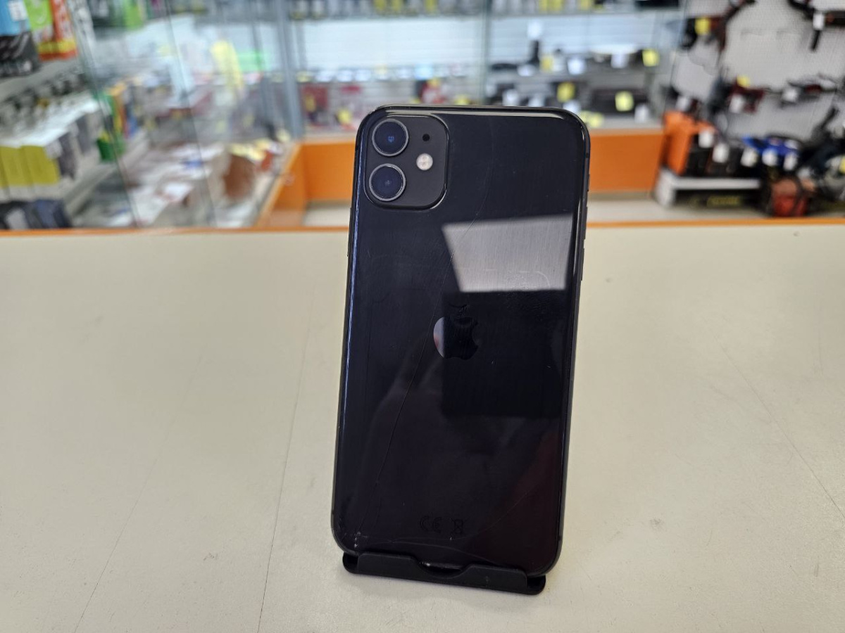 Смартфон Apple iPhone 11 64Gb