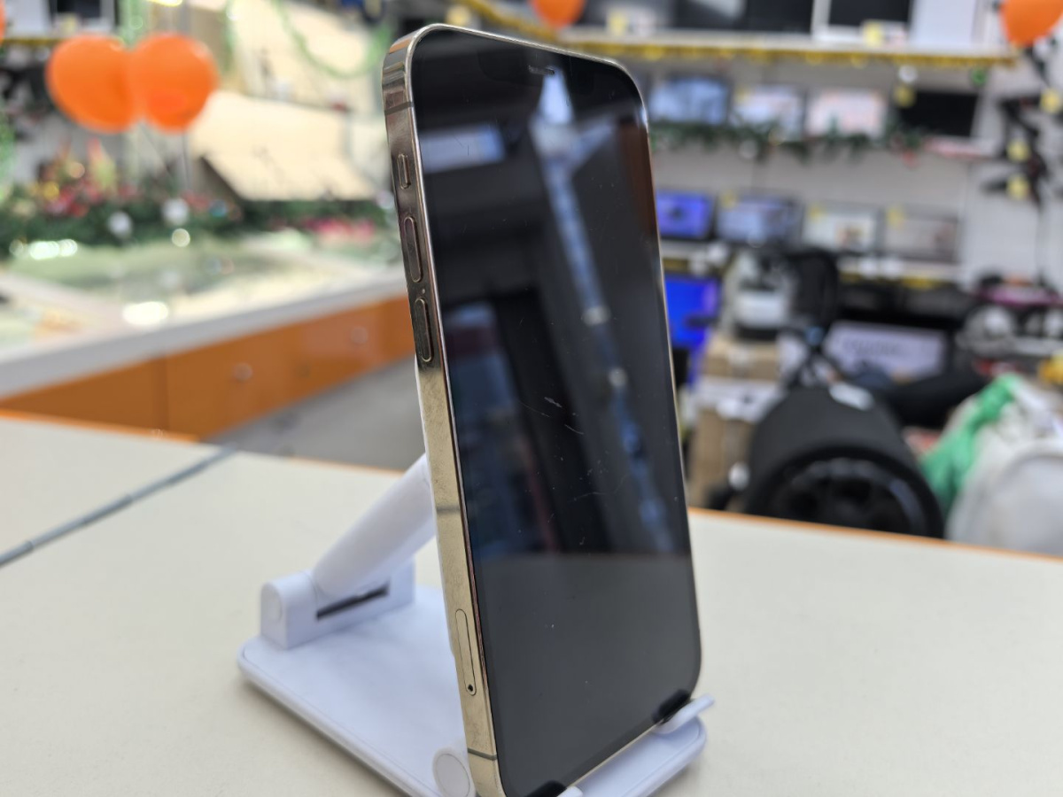 Смартфон Apple iPhone 12 Pro 128Gb