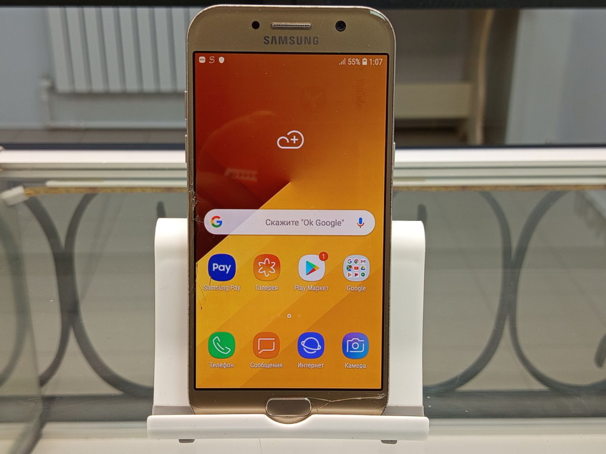 Смартфон Samsung Galaxy A5 2017 3/32