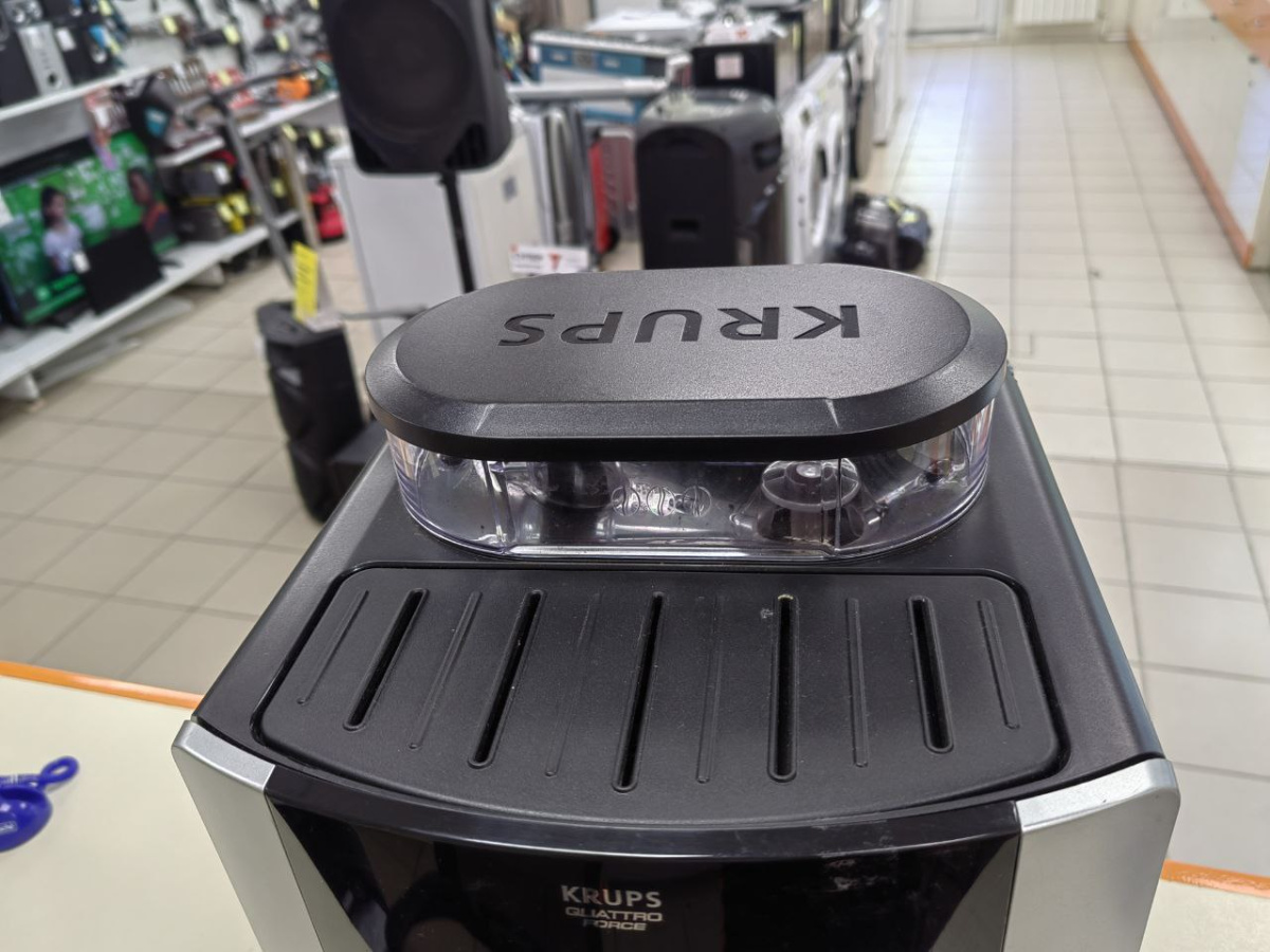 Кофемашина Krups ARABICA EA811810