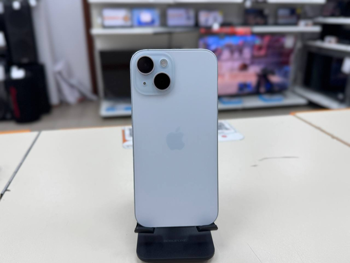 Смартфон Apple Iphone 15 128Gb