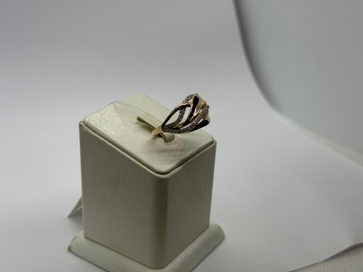 КОЛЬЦО С КАМНЯМИ (Au 585)