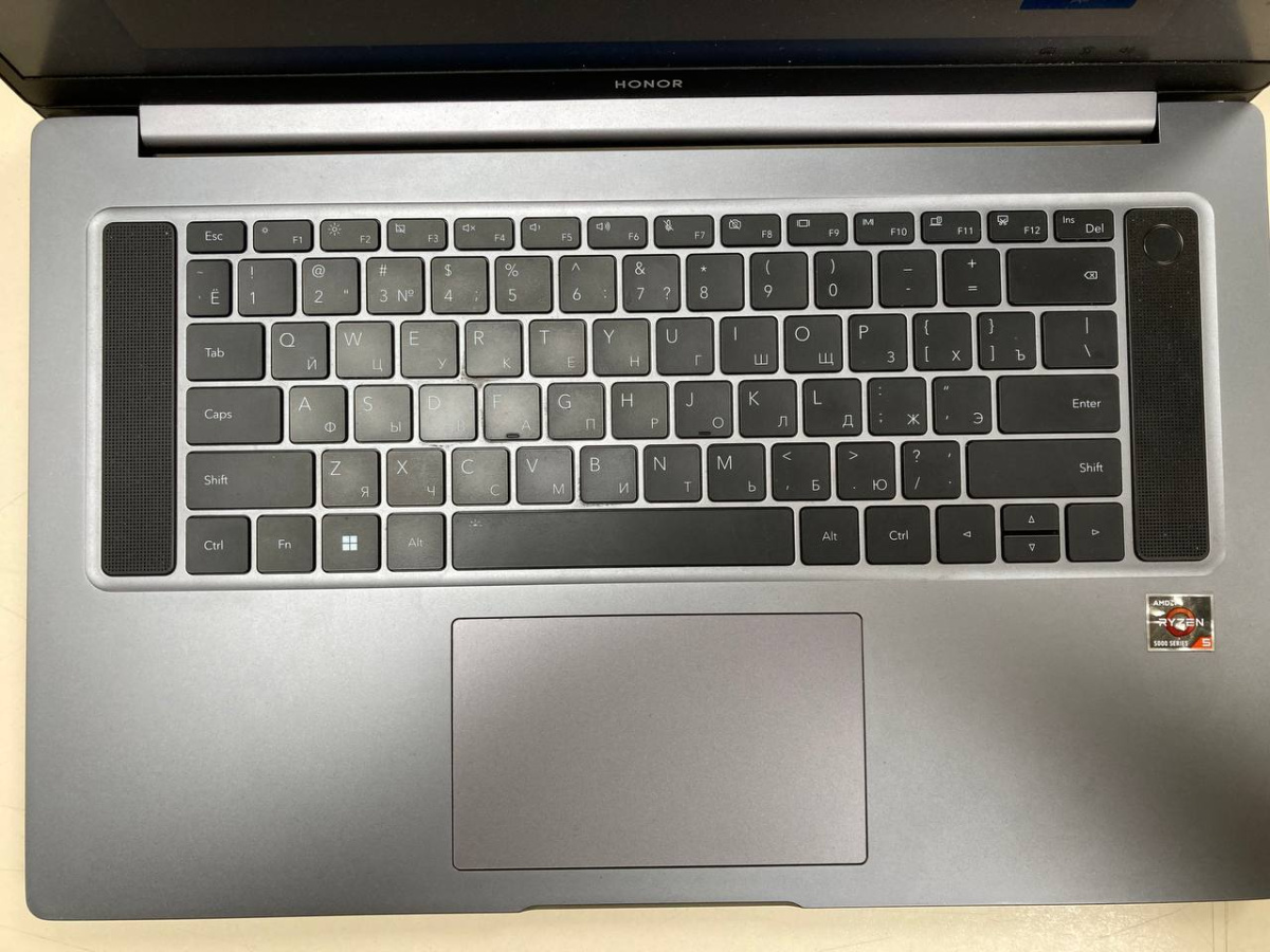 Ноутбук Honor MagicBook 16; Ryzen 5 5600X, HD Graphics, 16 Гб, 500 Гб, Нет