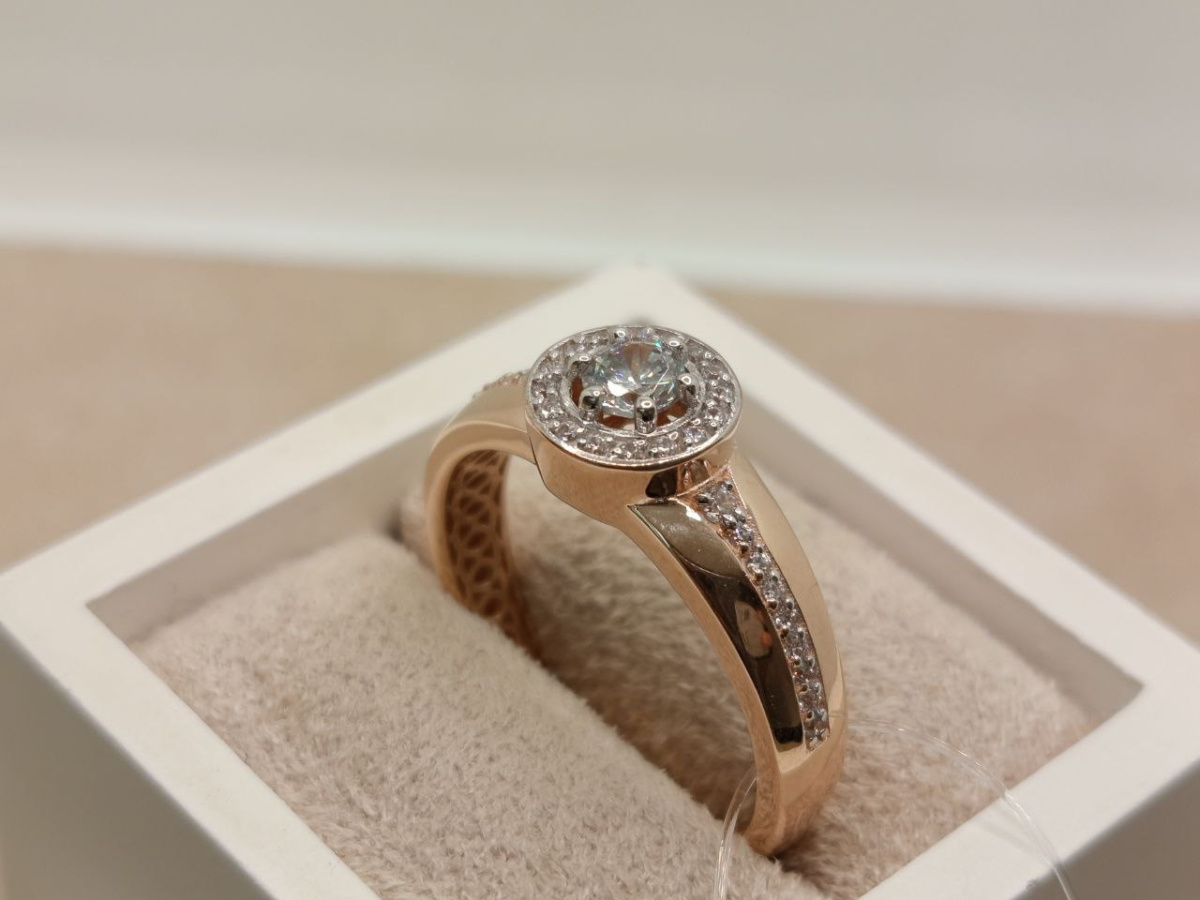 903381-1102 КОЛЬЦО С КАМНЯМИ (Au 585)