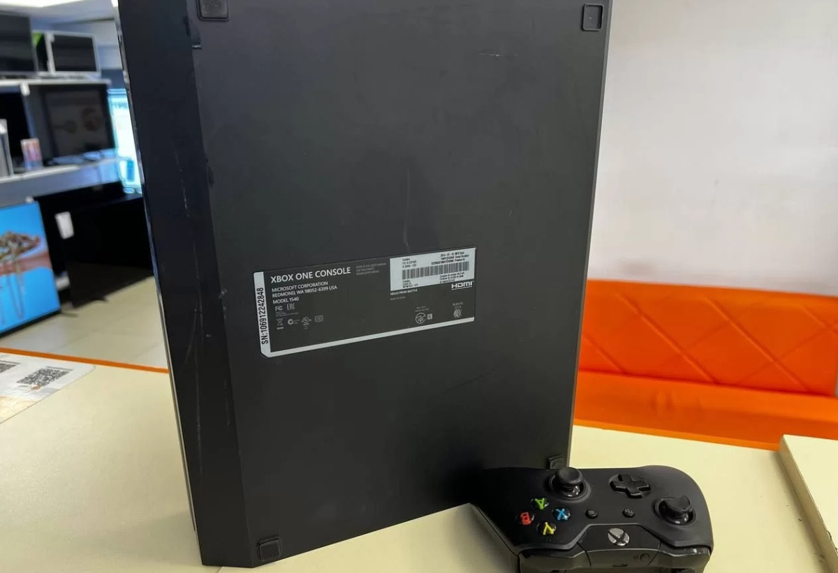 Игровая приставка Xbox One 500Gb