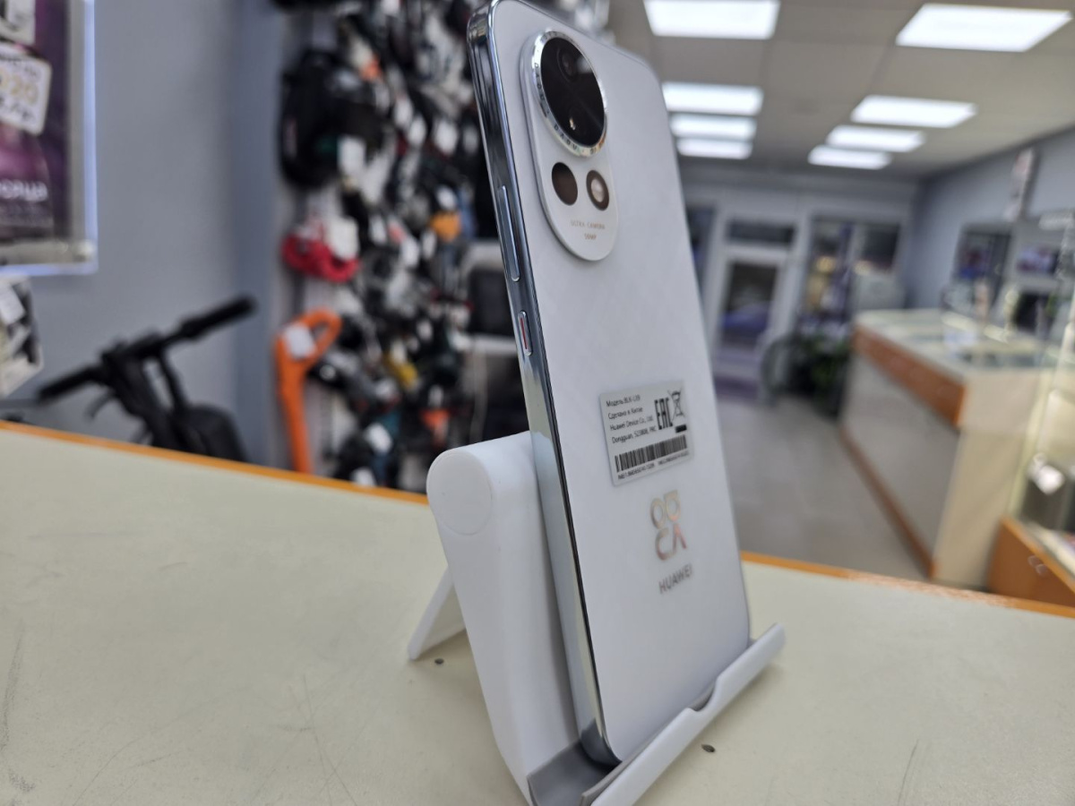 Смартфон Huawei Nova 13 12/512