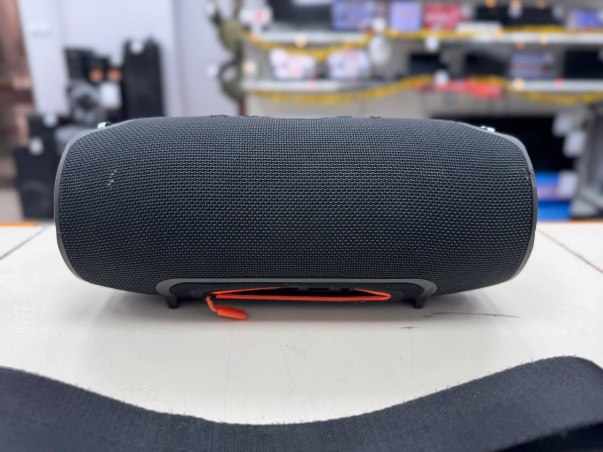 Портативная акустика JBL XTREME