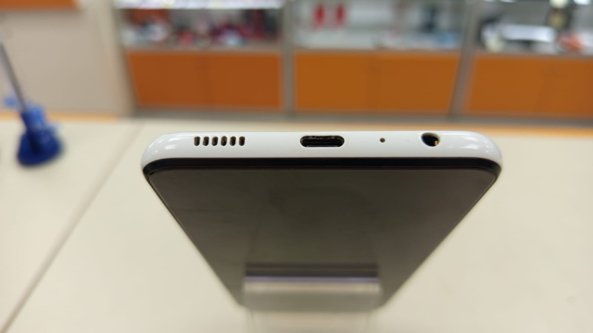 Смартфон Samsung Galaxy A13 4/64