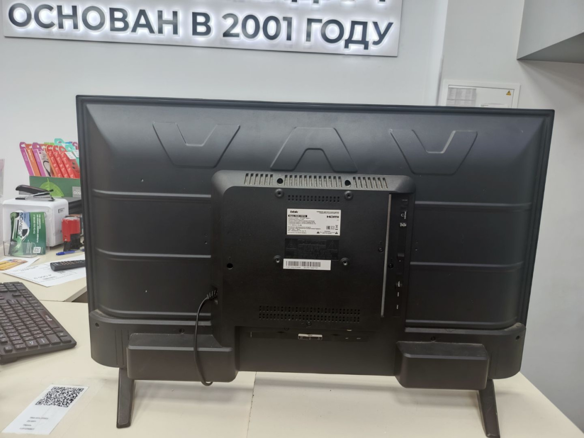 LED Телевизор BBK 32LEM-1055