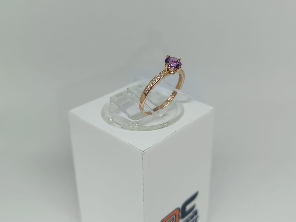 КОЛЬЦО С КАМНЯМИ (Au 585)