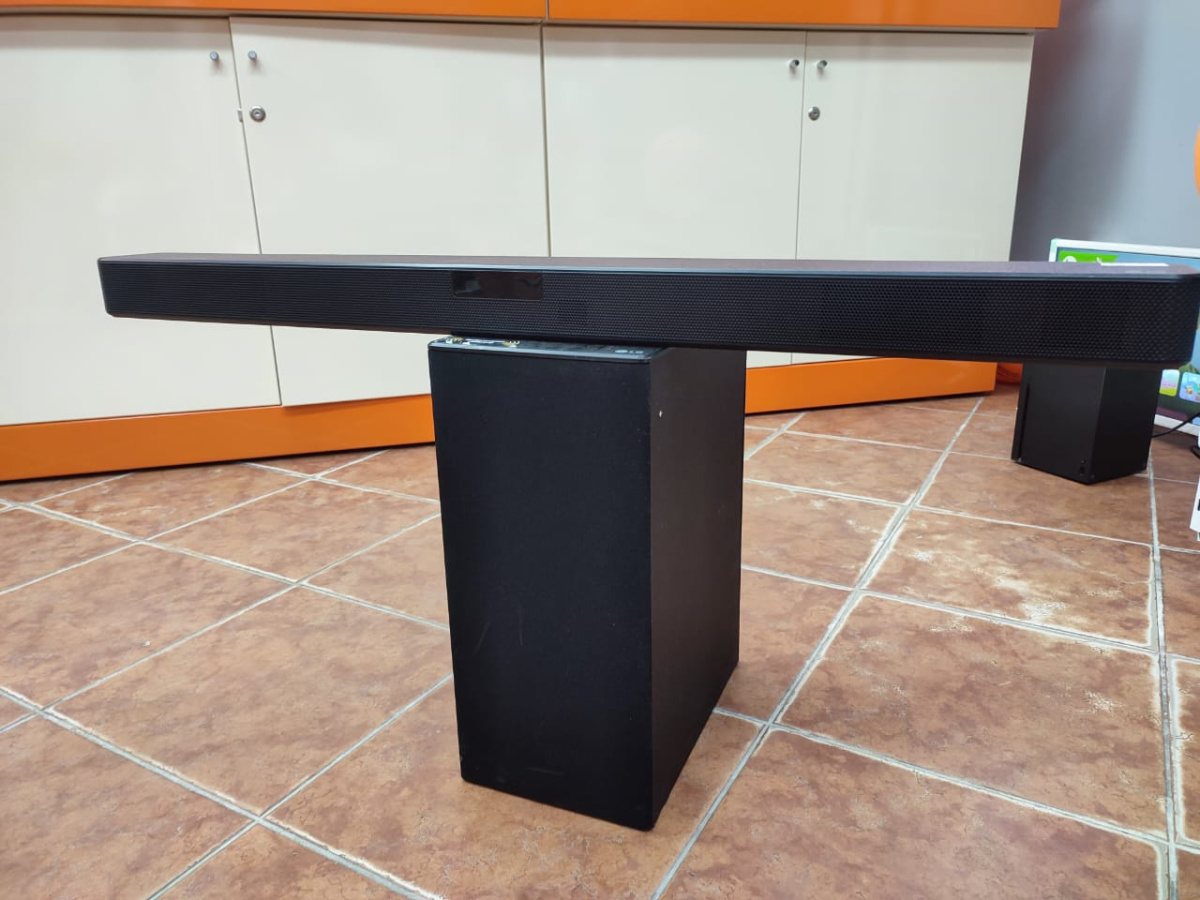 Саундбар LG SN5R