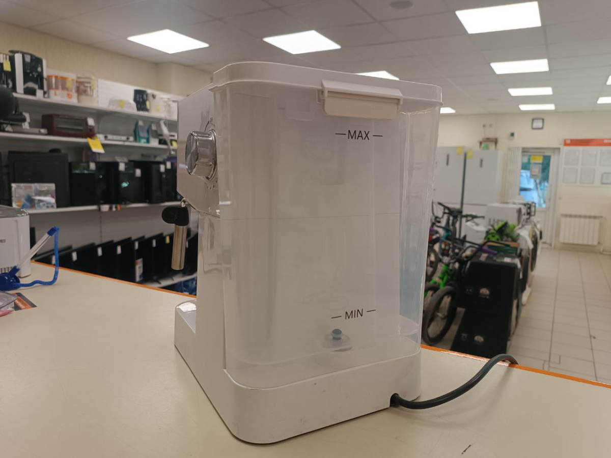 Кофеварка Hyundai HEM-3203