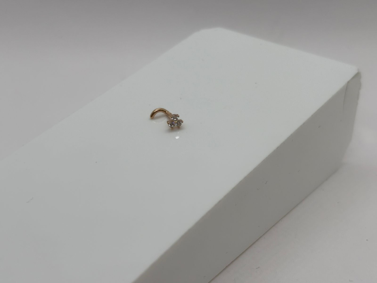 ПИРСИНГ В НОС с камнями (Au 585)