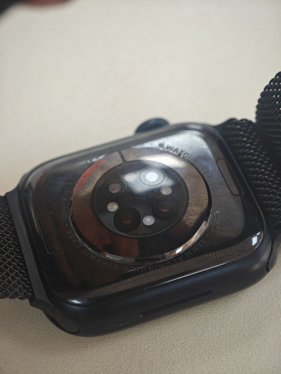 Смарт-часы Apple Watch Series 7 41mm